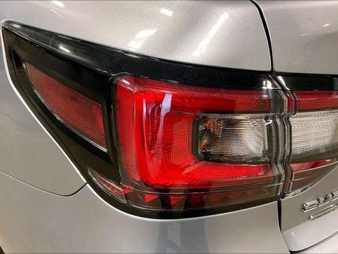 Used 2025 Subaru Legacy Premium AWD/4WD image 29