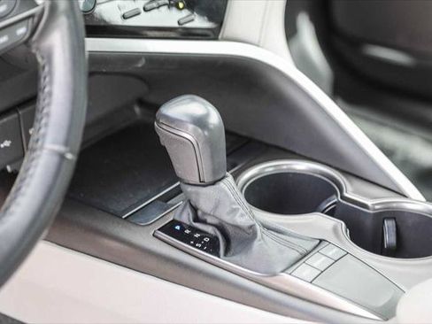 Certified 2022 Toyota Camry SE FWD image 20
