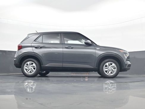 New 2026 Hyundai Venue SE FWD image 24