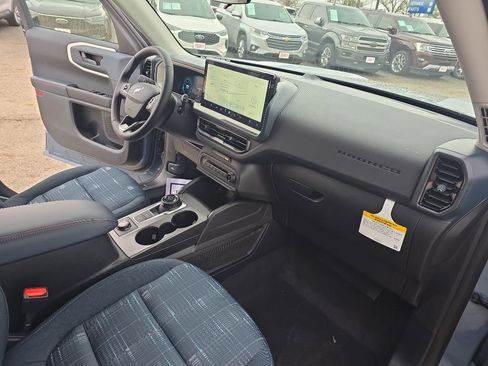 New 2025 Ford Bronco Sport Heritage w/ Convenience Package AWD/4WD image 12