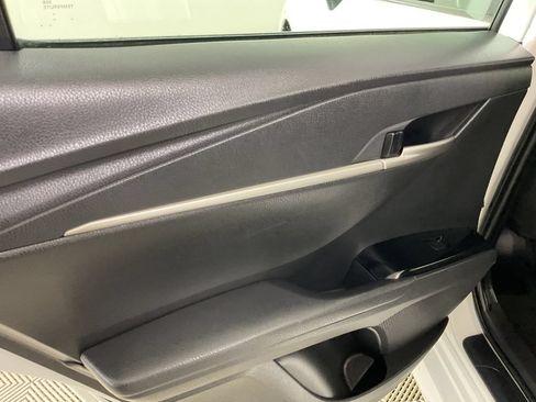 Used 2025 Toyota Camry LE w/ Convenience Package AWD/4WD image 18