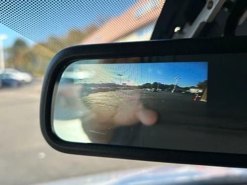 Used 2022 Chevrolet Express 2500 w/ Driver Convenience Package image 11