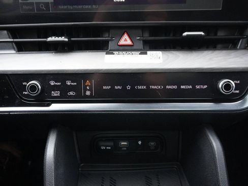 Used 2023 Kia Sportage X-Line w/ X-Line Premium Package image 52