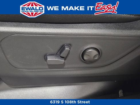 New 2026 RAM 1500 Big Horn image 25