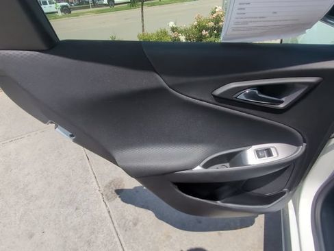 Used 2024 Chevrolet Malibu LS FWD image 23