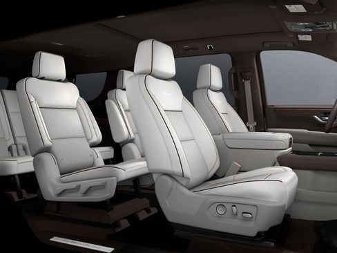 New 2026 GMC Yukon XL Denali w/ Sun & Power Step Package AWD/4WD image 32