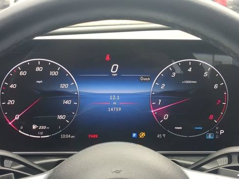 Used 2025 Mercedes-Benz C 300 4MATIC Sedan image 20