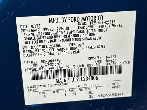 Used 2018 Ford EcoSport SE w/ SE Convenience Package image 30