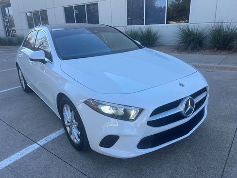 Used 2020 Mercedes-Benz A 220 4MATIC image 2