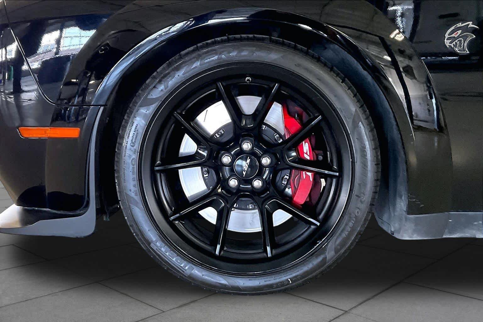 Used 2023 Dodge Challenger SRT Hellcat RWD image 19