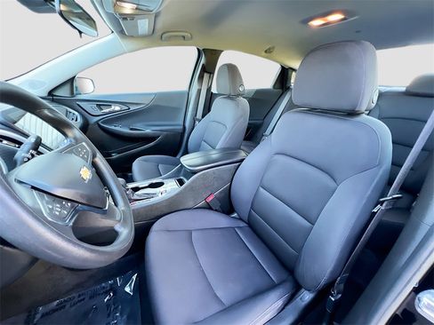 Used 2023 Chevrolet Malibu LT image 20
