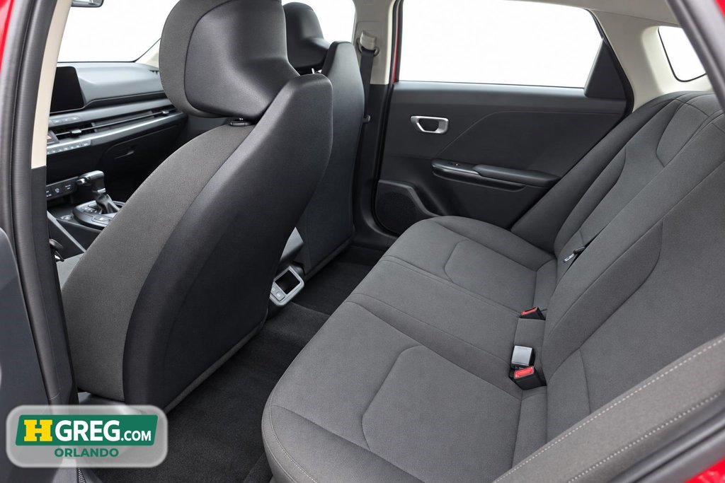 Used 2026 Kia K4 FWD image 12