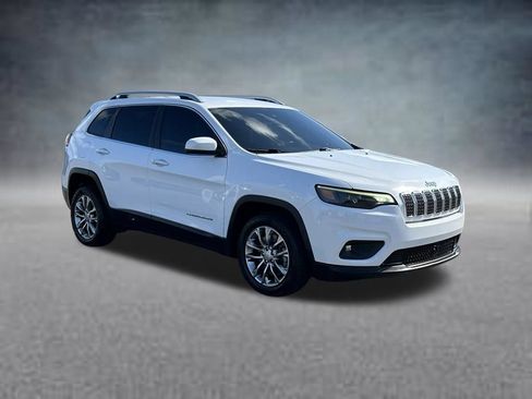 Used 2021 Jeep Cherokee Latitude Lux w/ Comfort/Convenience Group FWD image 7