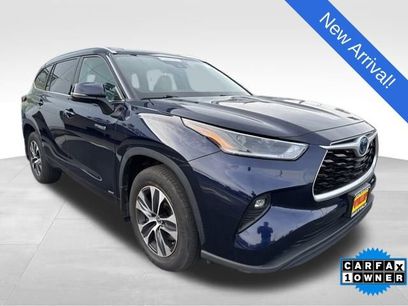Used 2021 Toyota Highlander XLE
