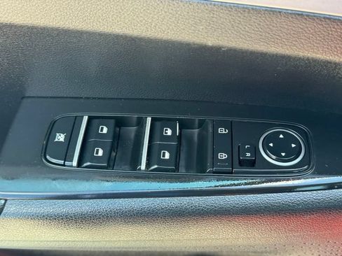 Used 2022 Kia Forte LXS FWD image 8