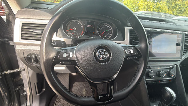 Used 2019 Volkswagen Atlas SE w/ Towing Package AWD/4WD image 15