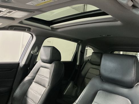 Used 2020 Honda CR-V Touring image 25