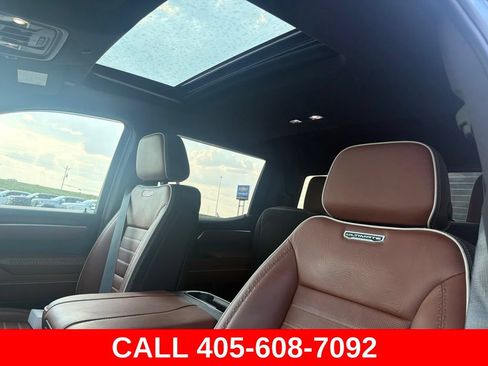 Used 2025 GMC Sierra 1500 Denali Ultimate AWD/4WD image 10