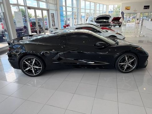 Used 2023 Chevrolet Corvette Stingray Premium Cpe w/ Z51 Performance Package RWD image 10