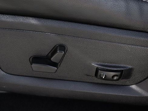 Used 2017 RAM 1500 Sport w/ Convenience Group image 20