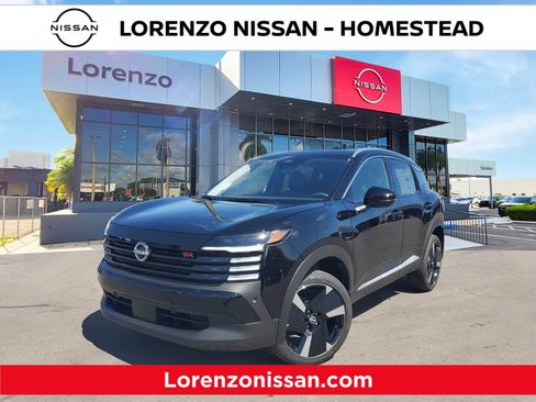 New 2026 Nissan Kicks SR FWD image 1