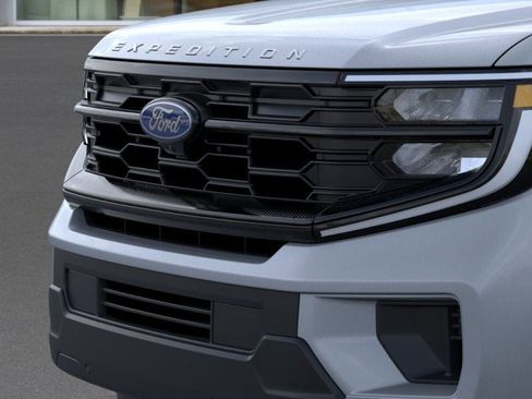 New 2026 Ford Expedition Max Active image 17