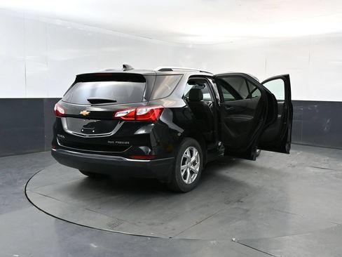 Used 2020 Chevrolet Equinox Premier AWD/4WD image 29