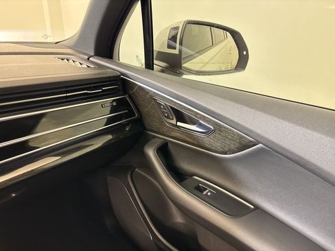 Used 2025 Audi Q7 2.0T Premium w/ Convenience Package image 26