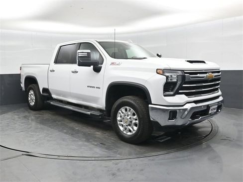Used 2024 Chevrolet Silverado 2500 LTZ w/ LTZ Convenience Package image 1