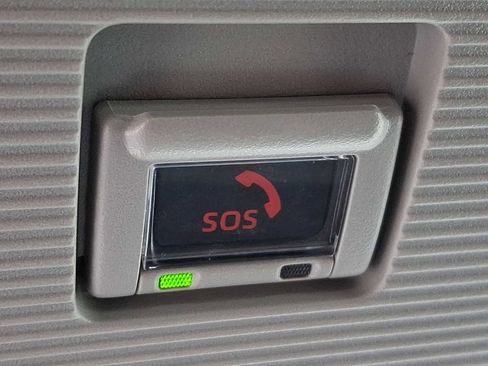 Certified 2021 Toyota RAV4 LE image 29