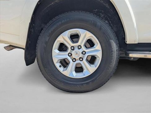 Used 2019 Toyota 4Runner SR5 Premium RWD image 22