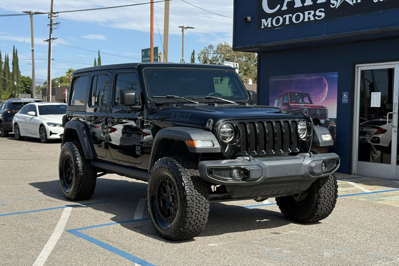 Used 2020 Jeep Wrangler Unlimited Sport AWD/4WD image 4