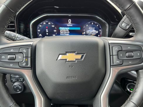 Used 2025 Chevrolet Silverado 1500 LT image 23