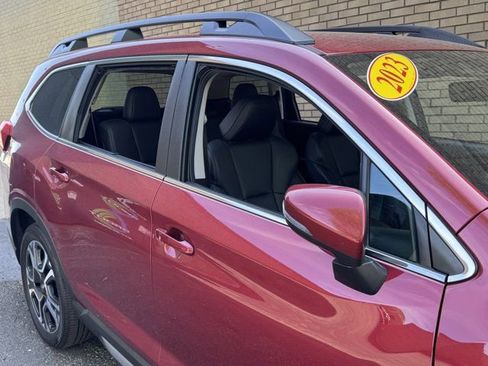 Used 2023 Subaru Ascent Limited AWD/4WD image 5