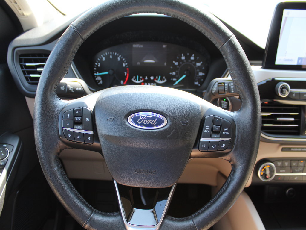 Used 2020 Ford Escape SEL FWD image 16