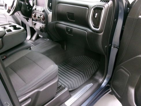 Used 2019 Chevrolet Silverado 1500 LT w/ All-Star Edition AWD/4WD image 31