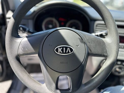 Used 2010 Kia Rio LX FWD image 15