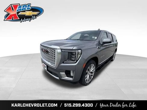 Used 2022 GMC Yukon XL Denali AWD/4WD image 1