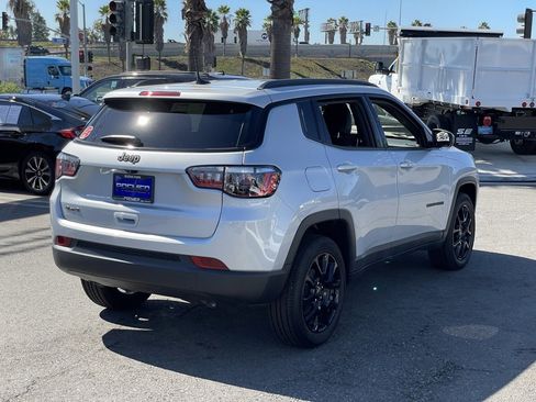 New 2026 Jeep Compass Latitude image 6