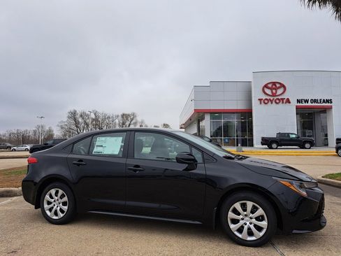 New 2026 Toyota Corolla LE image 3