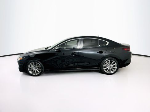 Used 2019 MAZDA MAZDA3 AWD Sedan w/ Preferred Package image 4