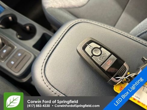 New 2026 Ford Maverick XLT image 32