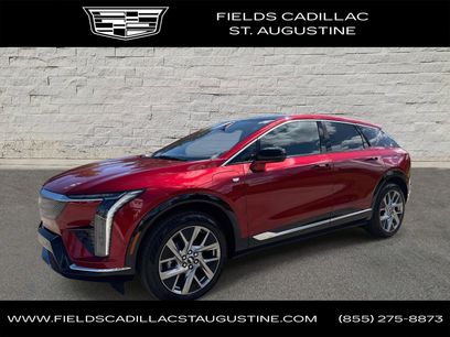 New 2025 Cadillac Optiq Luxury 1