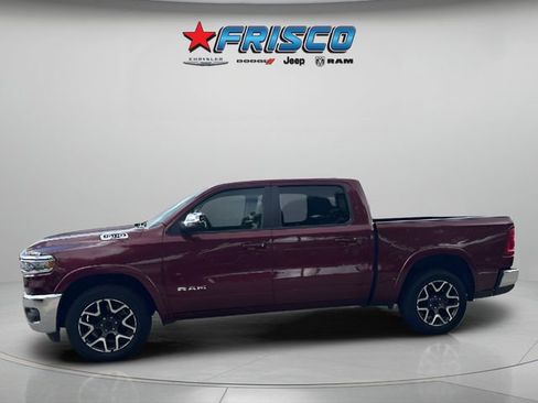 Used 2025 RAM 1500 Laramie AWD/4WD image 4