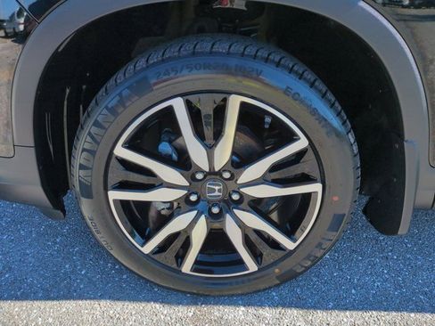 Certified 2022 Honda Pilot Elite image 11