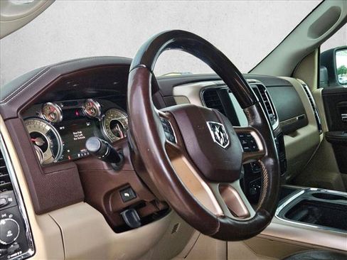 Used 2017 RAM 1500 Laramie Longhorn RWD image 9