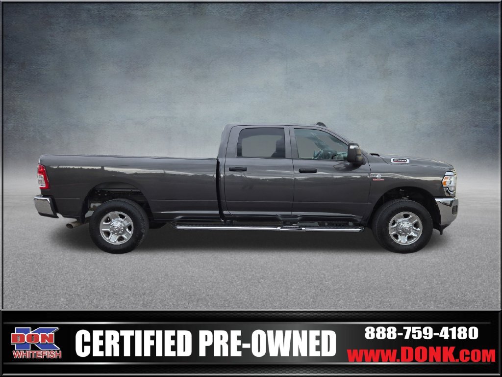 Used 2024 RAM 2500 Tradesman w/ Chrome Appearance Group AWD/4WD image 9