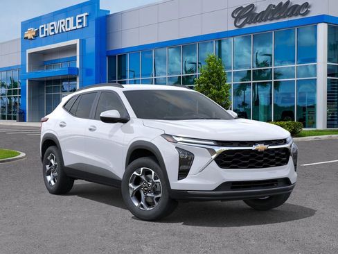 New 2026 Chevrolet Trax LT FWD image 8