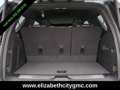 New 2026 GMC Yukon Denali Ultimate AWD/4WD image 13