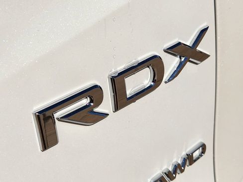 New 2026 Acura RDX Base image 12